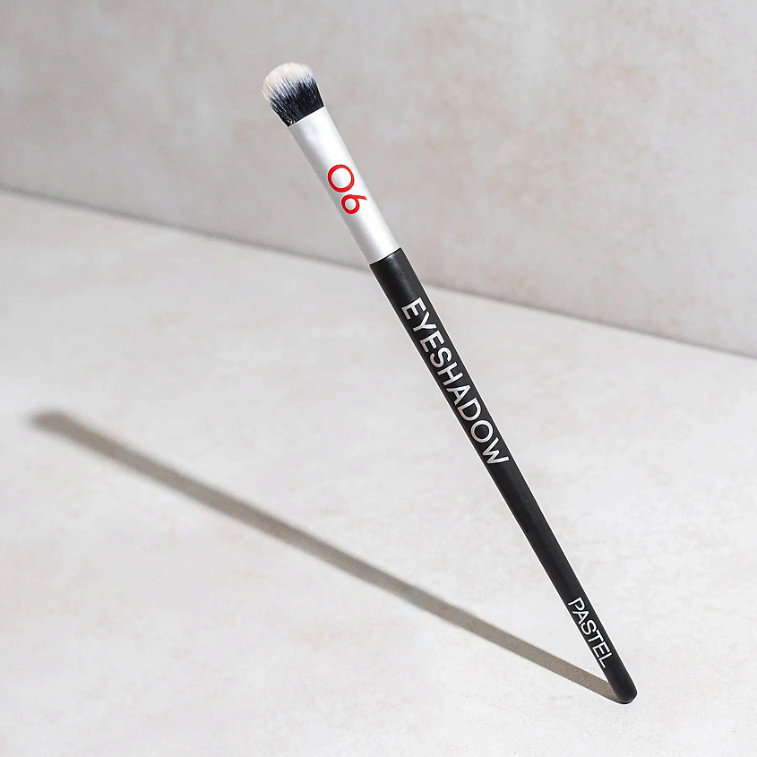 PASTEL Кисть для теней PROFASHION EYESHADOW BRUSH 06 – фото 2