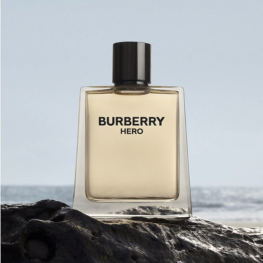 BURBERRY Hero Parfum – фото 2