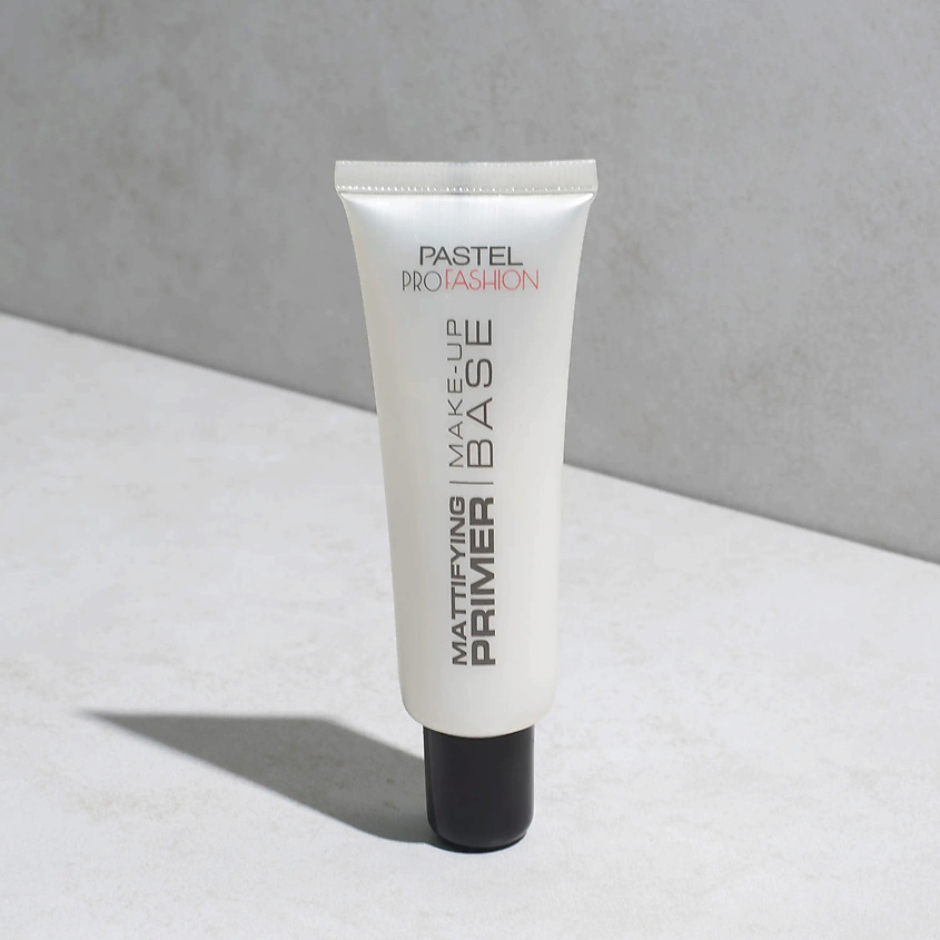 PASTEL Матирующий праймер для лица PROFASHION MATTIFYING PRIMER MAKE-UP BASE – фото 3