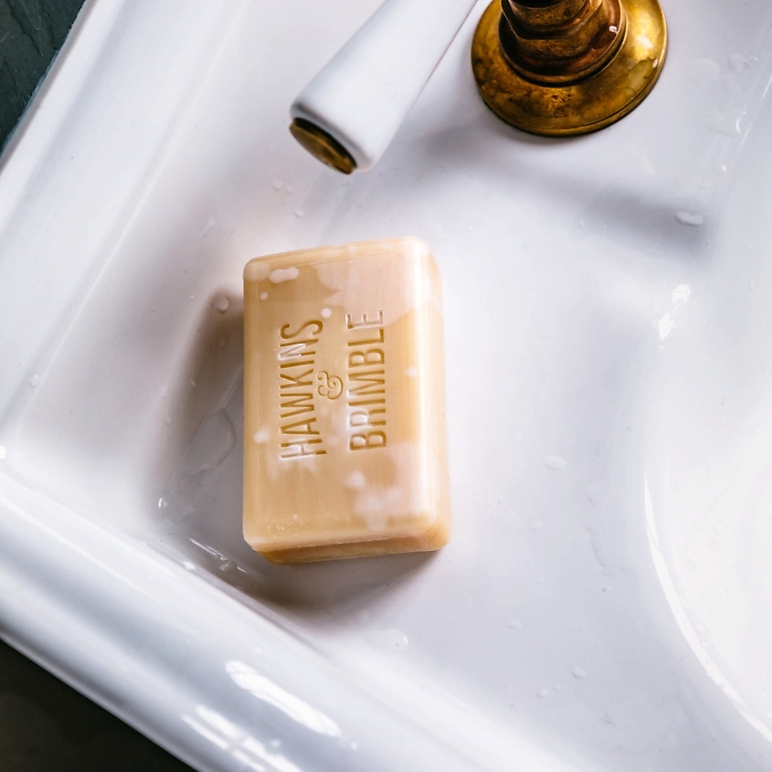 HAWKINS & BRIMBLE Мыло кусковое Elemi & Ginseng Soap – фото 2
