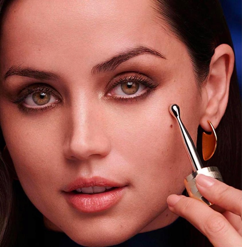 ESTEE LAUDER Мультифункциональный восстанавливающий концентрат для кожи вокруг глаз Advanced Night Repair Eye Concentrate Matrix – фото 3