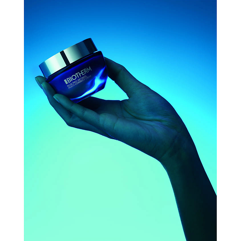 BIOTHERM Мультикорректирующий крем для лица с про-ретинолом и экстрактом бурых водорослей для всех типов кожи Blue Pro-Retinol – фото 4