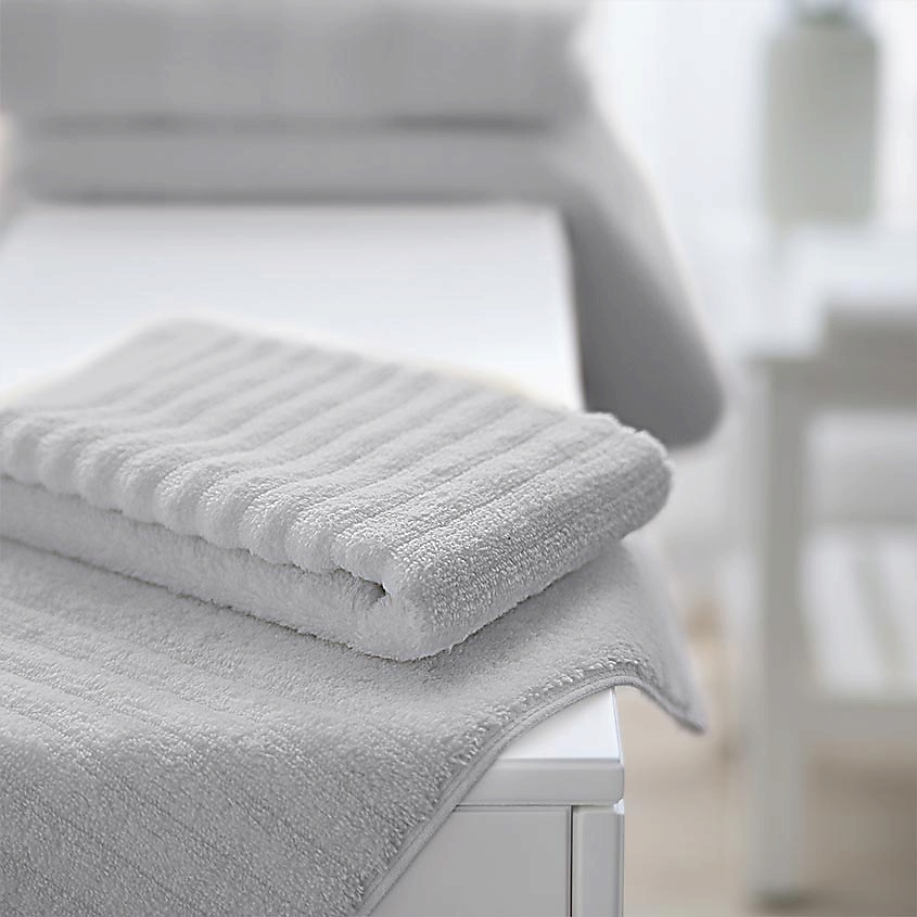 SOFT SILVER Антибактериальное махровое полотенце для лица, 30х50 см. Цвет: «Благородное серебро» (серый) – фото 2