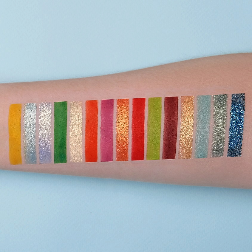 SODA Палетка теней UNDER THE SEA EYESHADOW PALETTE #exploretheocean – фото 4