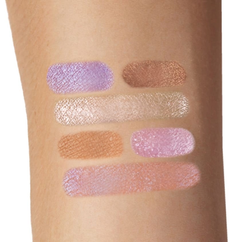 RELOVE REVOLUTION Палетка теней для век Colour Play Fantasy Shadow Palette – фото 2