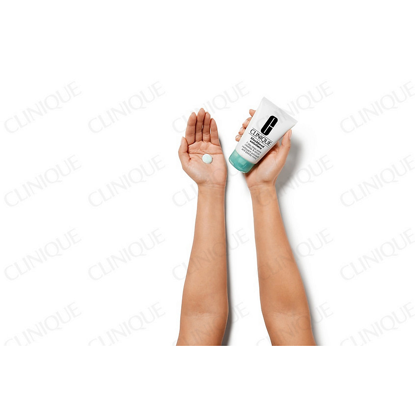 CLINIQUE Скраб для глубокого очищения пор за 7 дней Blackhead Solutions 7 Day Deep Pore Cleanse & Scrub – фото 2