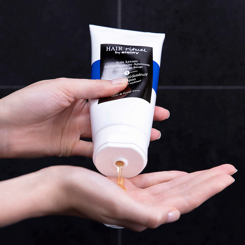 SISLEY Успокаивающий шампунь против перхоти Hair Rituel Shampoo – фото 5