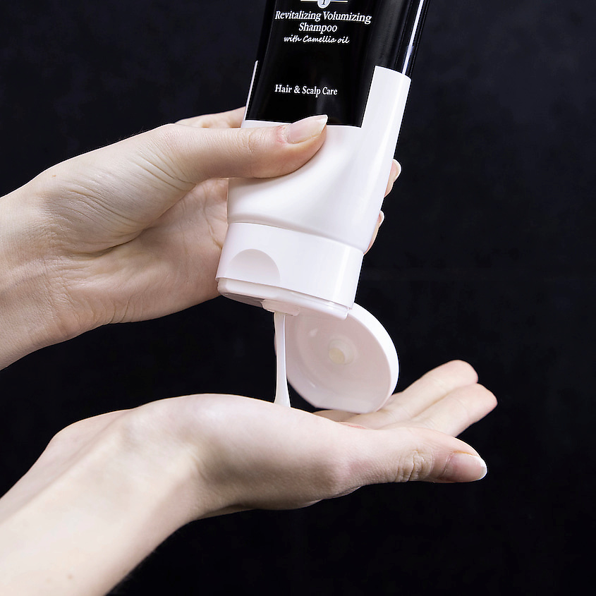 SISLEY Шампунь для увеличения объема волос с маслом камелии Hair Rituel Shampoo – фото 5