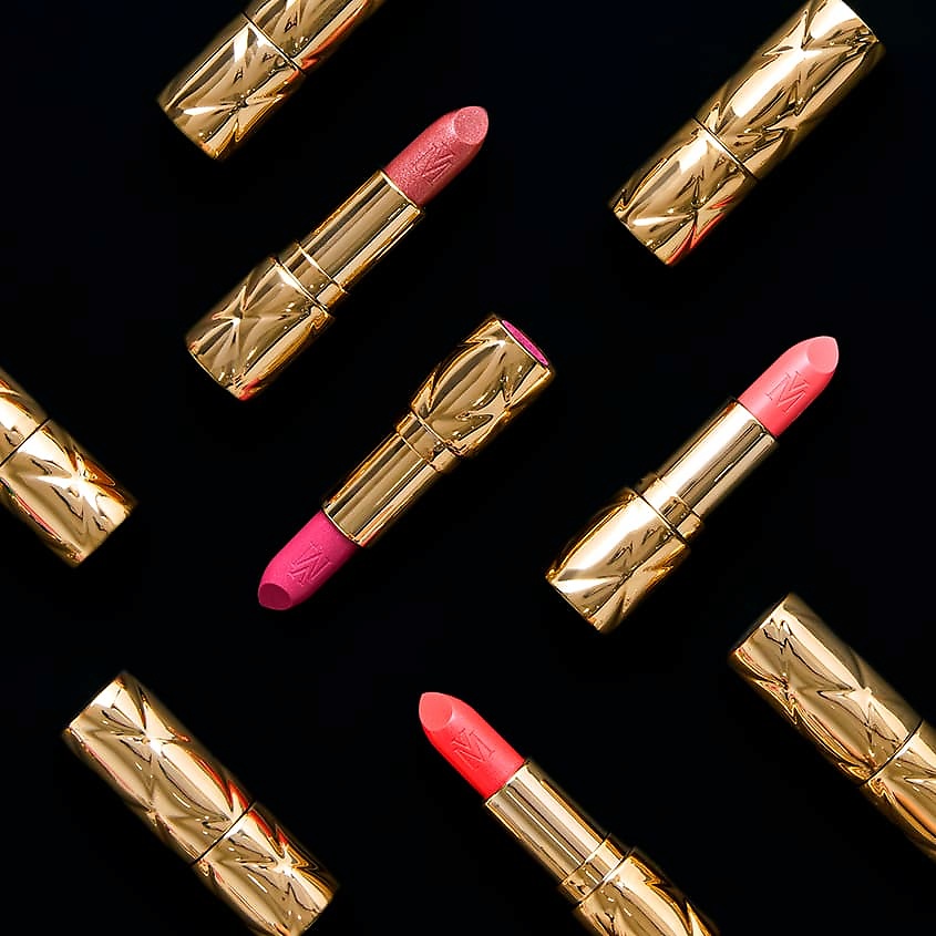 VIA MILANO Увлажняющая помада с эффектом влажных губ и витамином Е Wet Effect Lipstick Hydrating & Sheer – фото 4